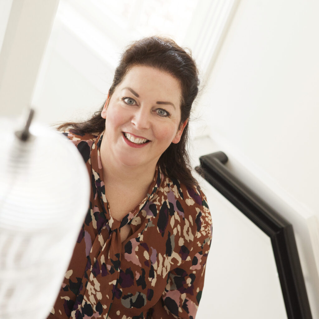 Marjorie Oskam eigenaresse Nagelgeluk_nagelstudio_elst_utrecht_allround_nagelstyliste_marketing_communicatie_adviseur_de_marjoor